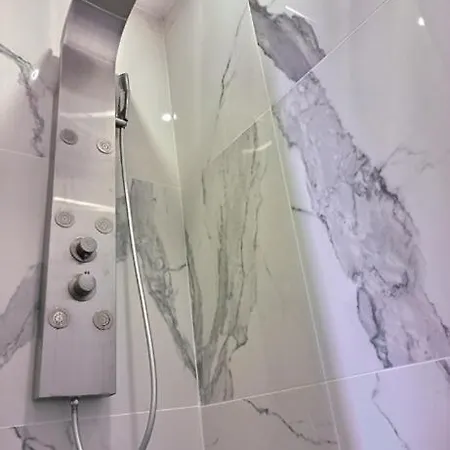 Апартаменты Les Fenelon Le Cateau-Cambresis