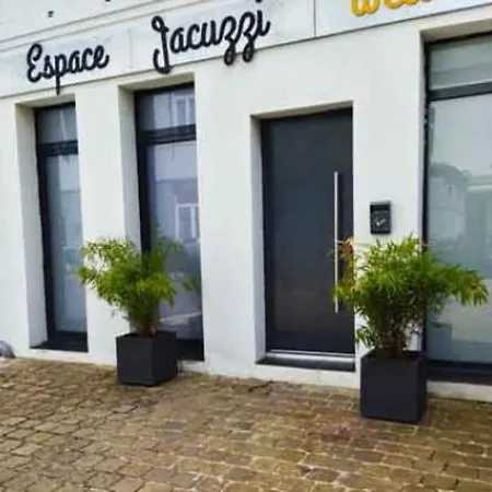 Апартаменты Les Fenelon