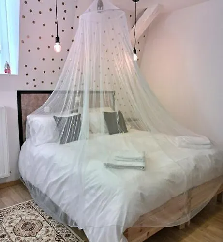 Les Fenelon アパート *