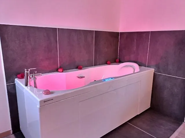 Les Fenelon アパート *